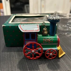 1987 Hallmark Tin Locomotive Ornament #6